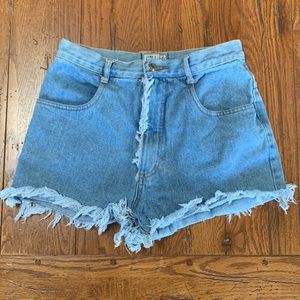 The Beverly Hills Denim Company Cut-off Jean Shorts Women’s Frayed Zip Size 9/10